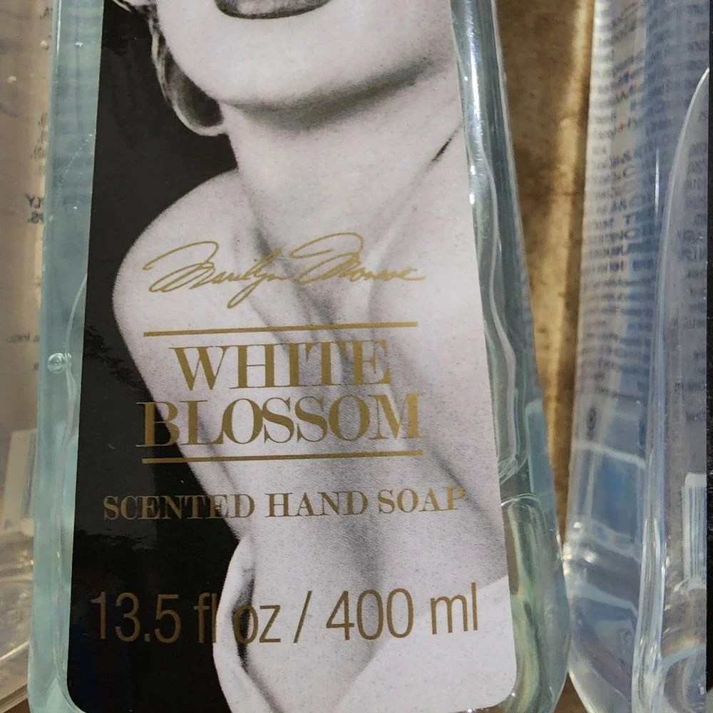 Swt Of 3 Marilyn Monroe Scented Hand Soap Chapagne, White Blossom,‎ Lavender